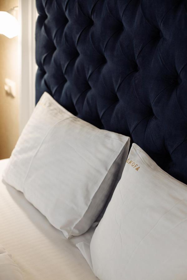 Private Rooms In Hotel Lift 1R بوكوفِل المظهر الخارجي الصورة